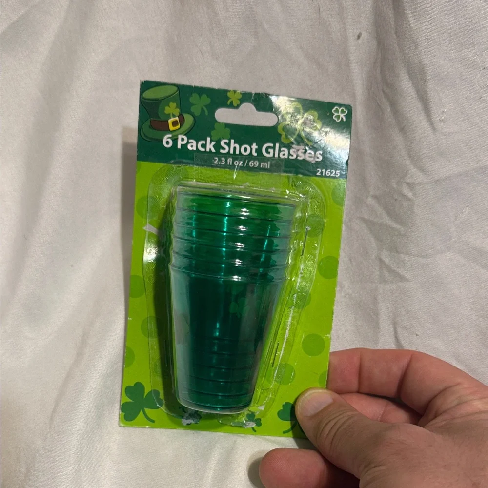 St Patrick’s Emerald Green Shot Glasses 6-Pack